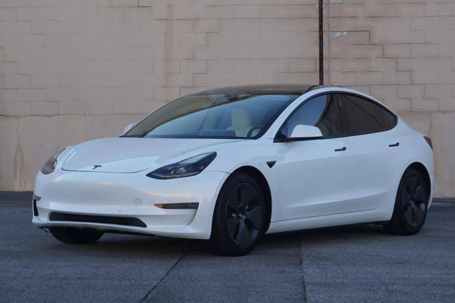 TESLA MODEL 3 2021 5YJ3E1EBXMF997272 image